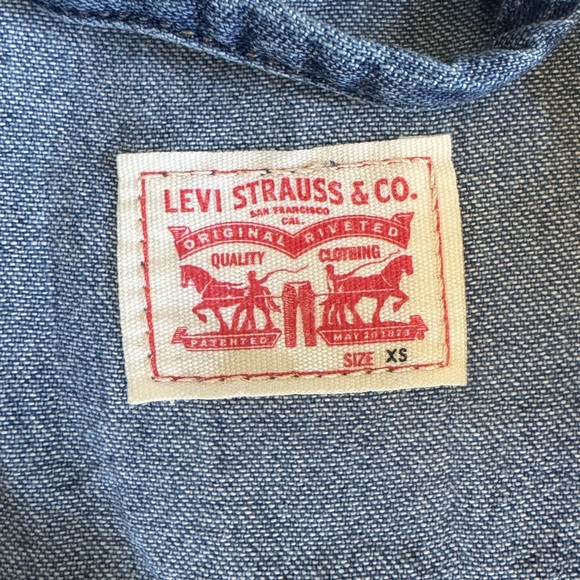Levi's Blue Denim 100% Cotton Women's Button Up Romper Pockets Cinched Waist XS - Picture 15 of 15